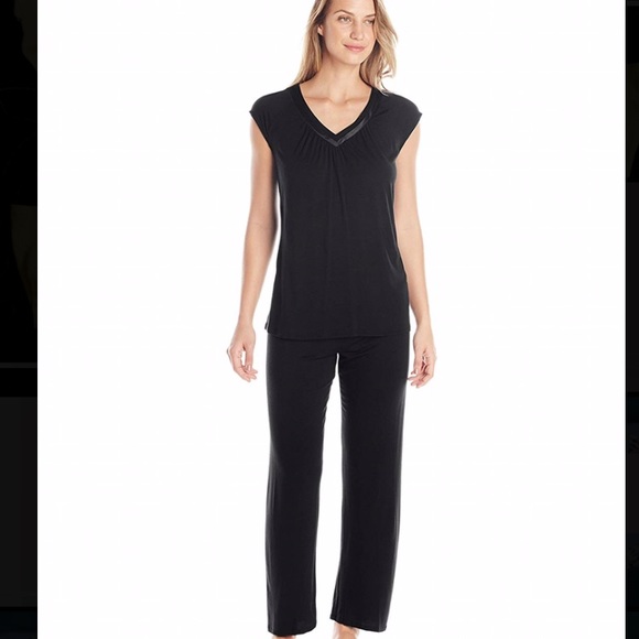 Carole Hochman Midnight Pyjama Set 2 Piece Lightweight Super Soft Navy or Purple